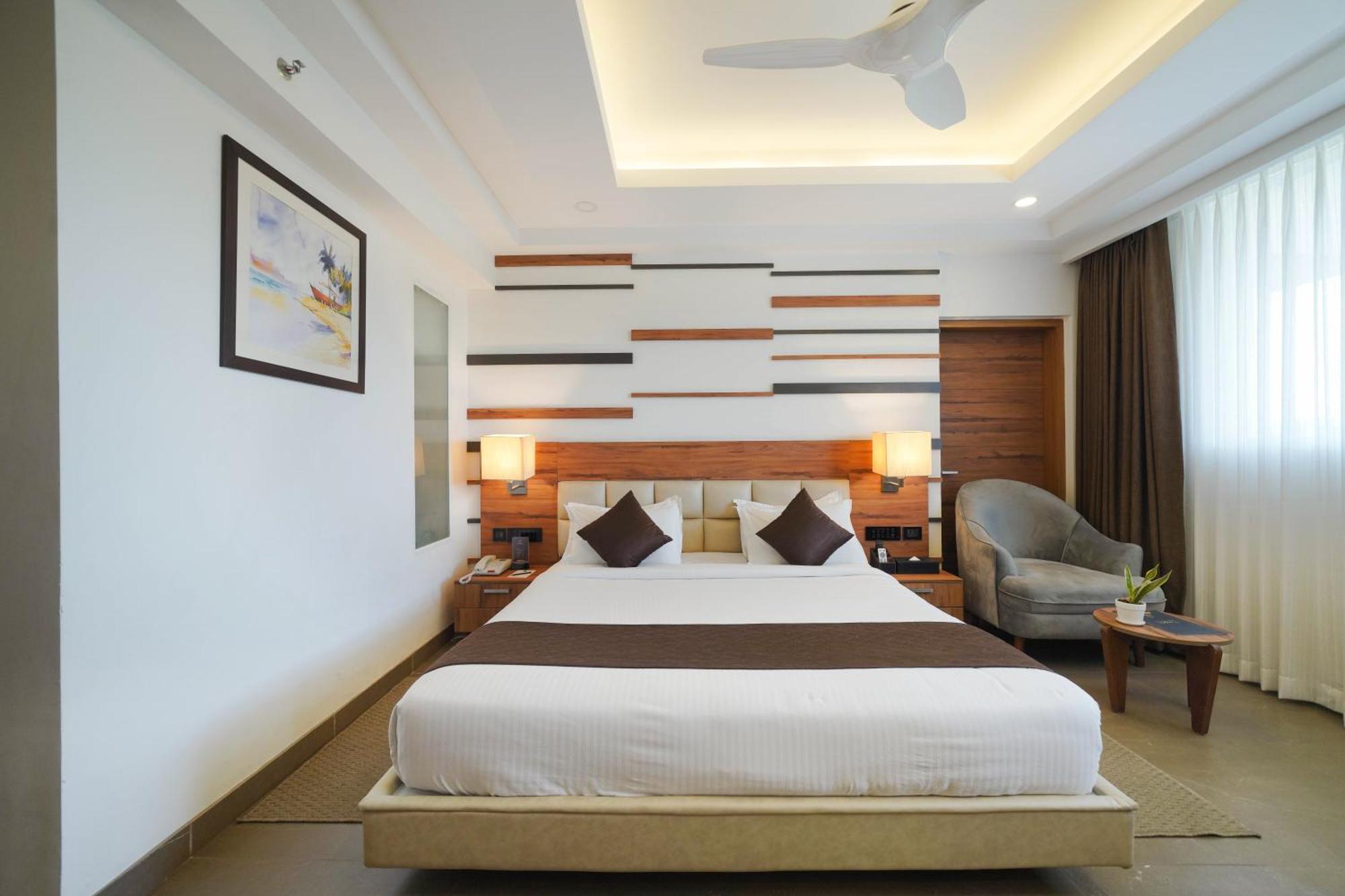 Classic Regency Alappuzha Exterior photo